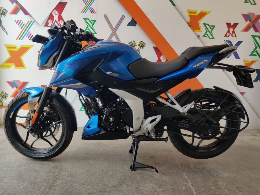 Bajaj Pulsar N160