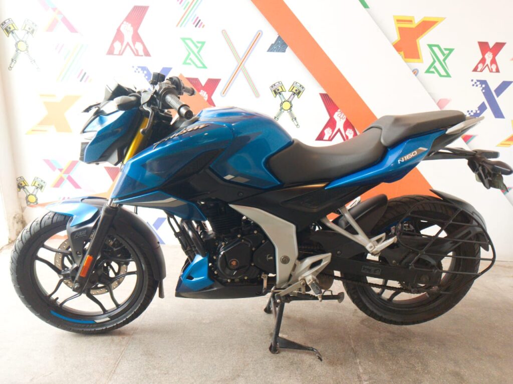 Bajaj Pulsar N160