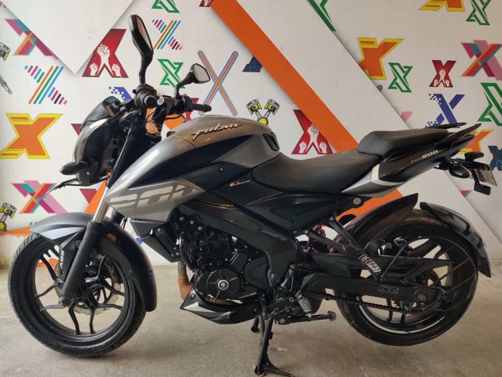 Bajaj Pulsar NS 200